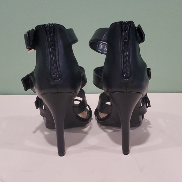 New york & company strappy high heels - Picture 3 of 7